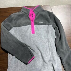 Columbia women’s pullover